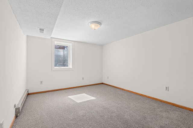 11417 Swallow Street NW, Coon Rapids, MN 55433