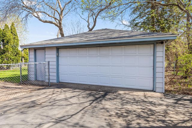 11417 Swallow Street NW, Coon Rapids, MN 55433
