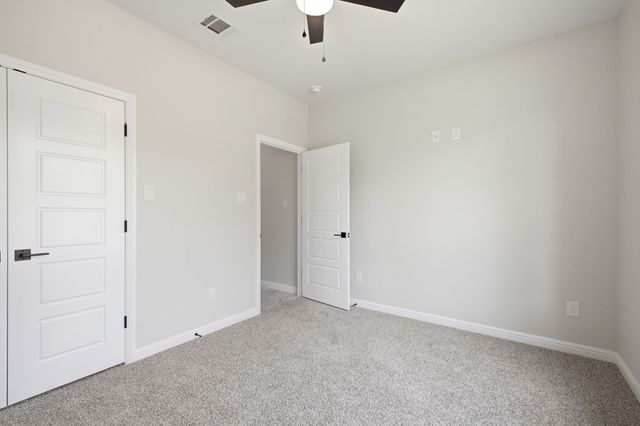 302 Evans Street, Cleburne, TX 76031