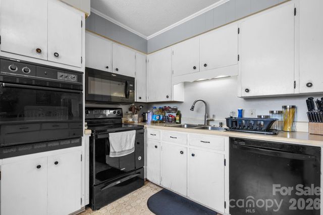 103 Hamp Street, Morganton, NC 28655