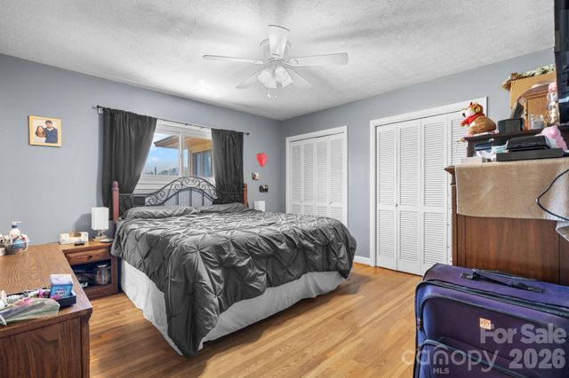 103 Hamp Street, Morganton, NC 28655