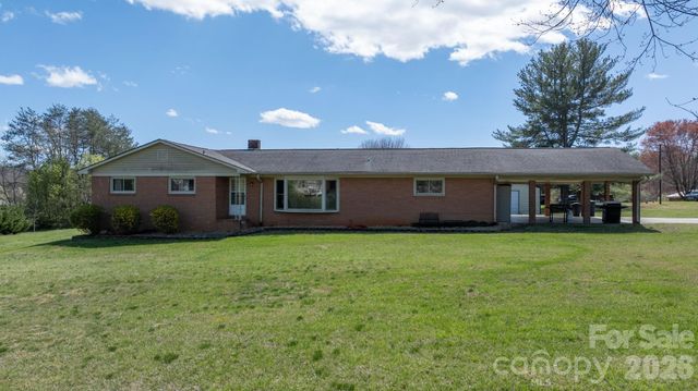 103 Hamp Street, Morganton, NC 28655