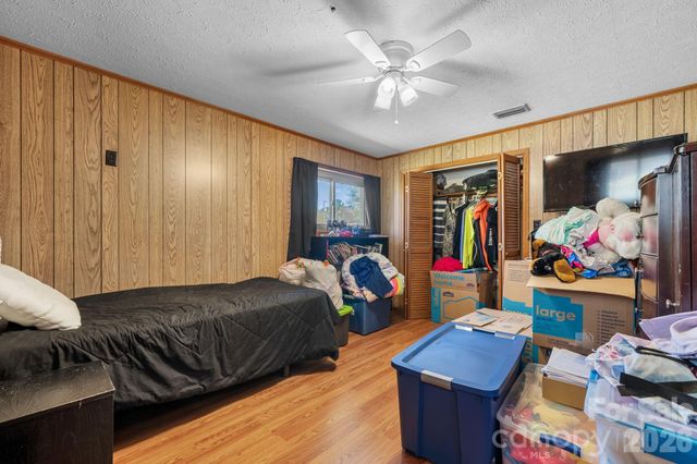 103 Hamp Street, Morganton, NC 28655