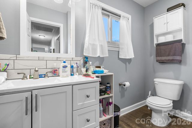 103 Hamp Street, Morganton, NC 28655