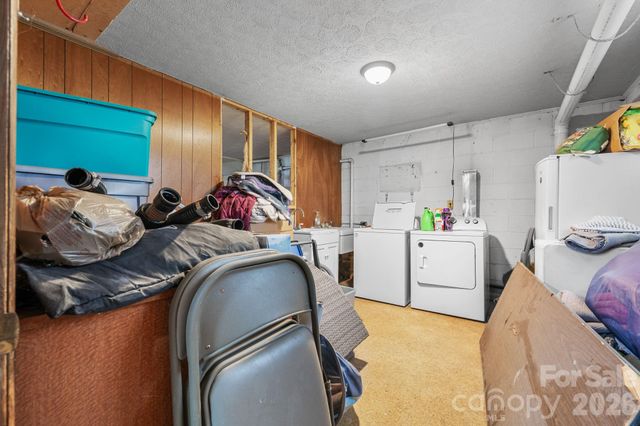 103 Hamp Street, Morganton, NC 28655