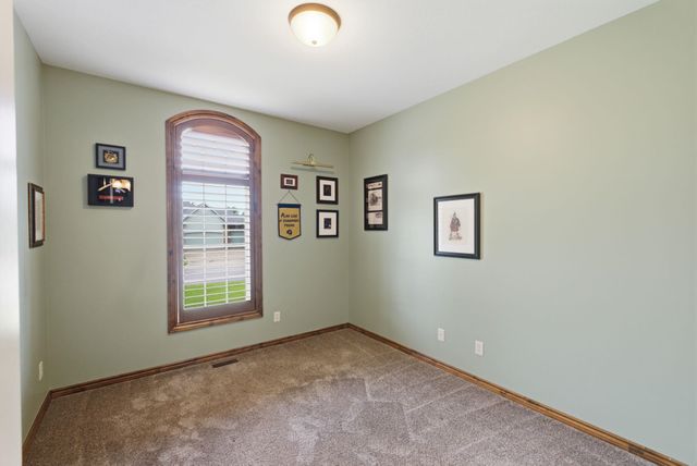 2249 N Stonegate, Andover, KS 67002