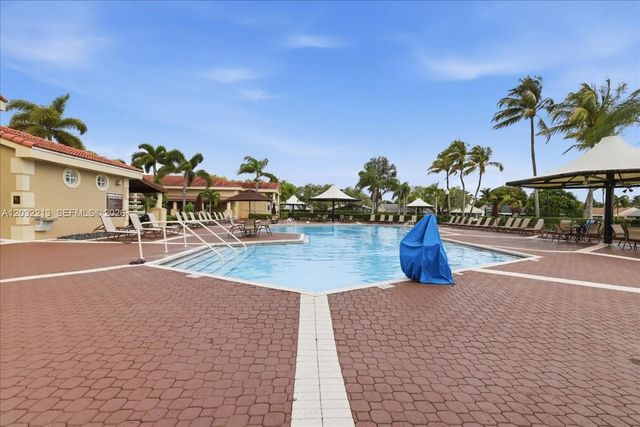 2614 SE 21st Court 201B, Homestead, FL 33035