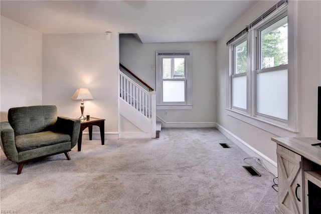 198 Colony RD, Newport News, VA 23602