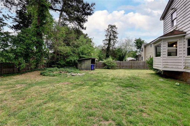 198 Colony RD, Newport News, VA 23602