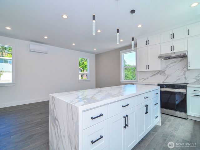 2336 C 23 Avenue S, Seattle, WA 98144