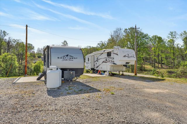 9249 Highway 49, Erin, TN 37061