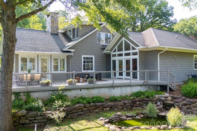 55 First Street, Tryon, NC 28782