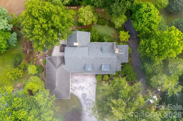 55 First Street, Tryon, NC 28782