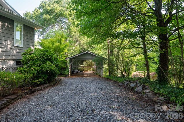 55 First Street, Tryon, NC 28782