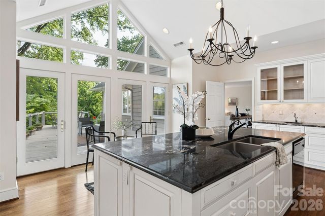 55 First Street, Tryon, NC 28782