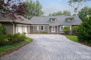 55 First Street, Tryon, NC 28782