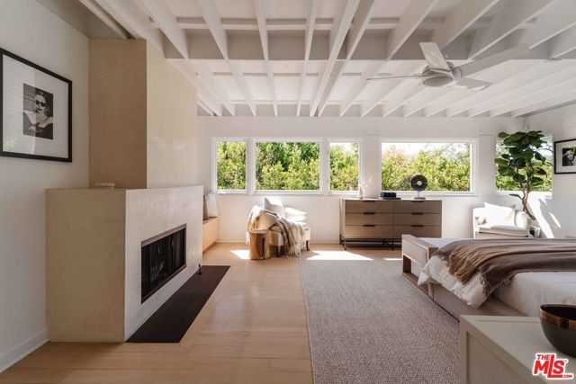1287 Rimmer Avenue, Pacific Palisades (los Angeles), CA 90272