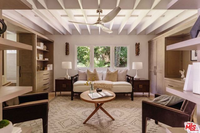 1287 Rimmer Avenue, Pacific Palisades (los Angeles), CA 90272