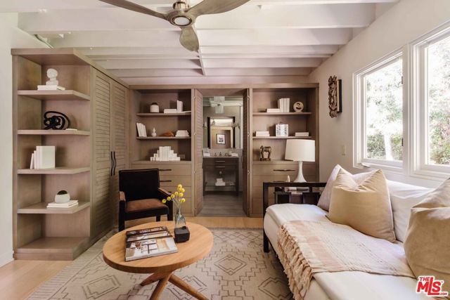 1287 Rimmer Avenue, Pacific Palisades (los Angeles), CA 90272