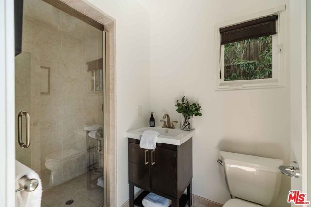 1287 Rimmer Avenue, Pacific Palisades (los Angeles), CA 90272