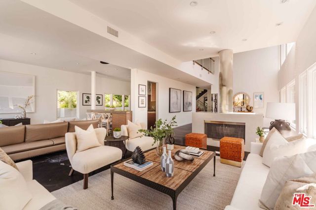 1287 Rimmer Avenue, Pacific Palisades (los Angeles), CA 90272