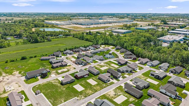 5219 Crosswind Lane, Holland, MI 49423