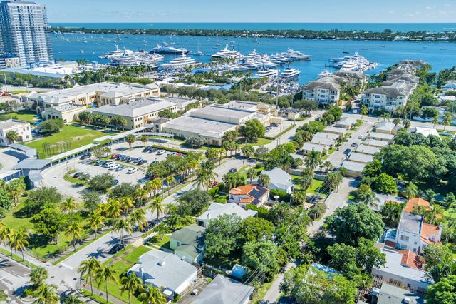 438 38th Street, West Palm Beach, FL 33407