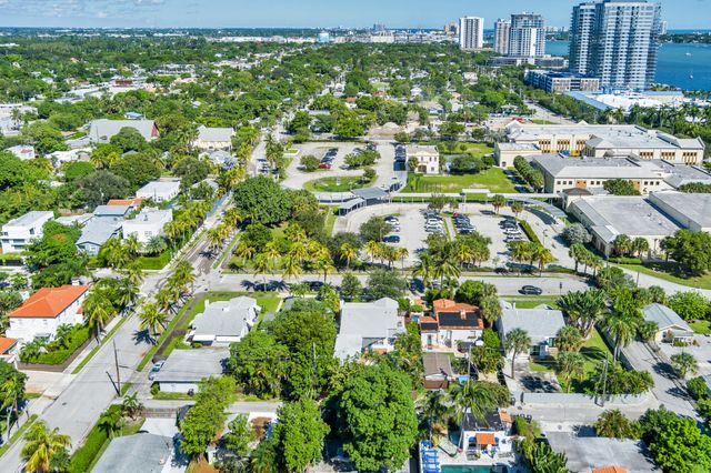 438 38th Street, West Palm Beach, FL 33407