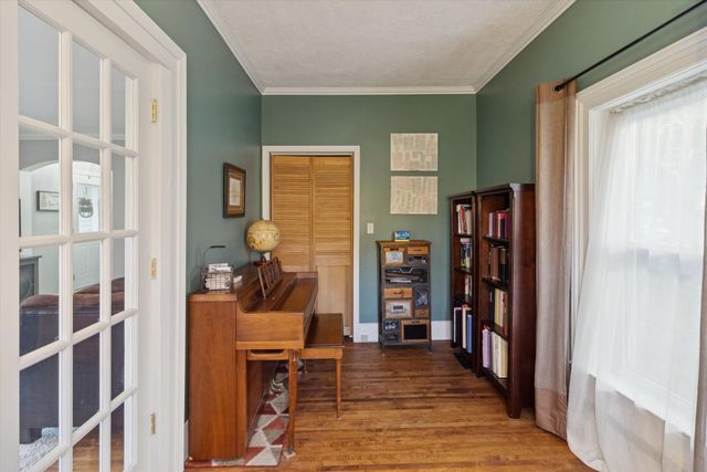 223 W Todd Avenue, Reed City, MI 49677