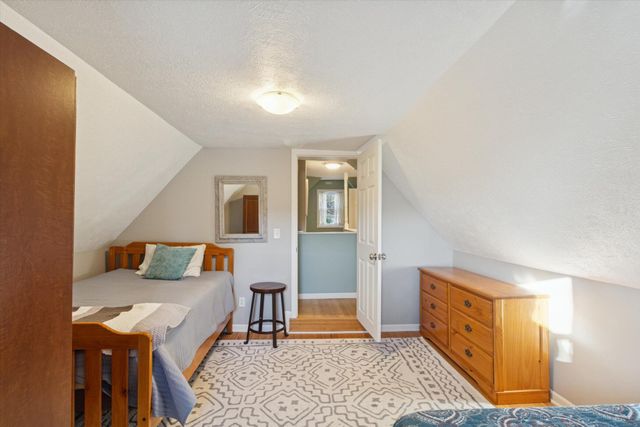 223 W Todd Avenue, Reed City, MI 49677