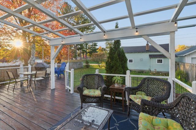 223 W Todd Avenue, Reed City, MI 49677