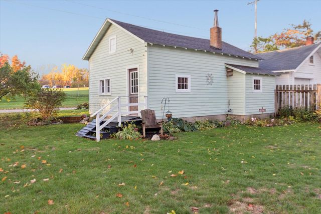 223 W Todd Avenue, Reed City, MI 49677