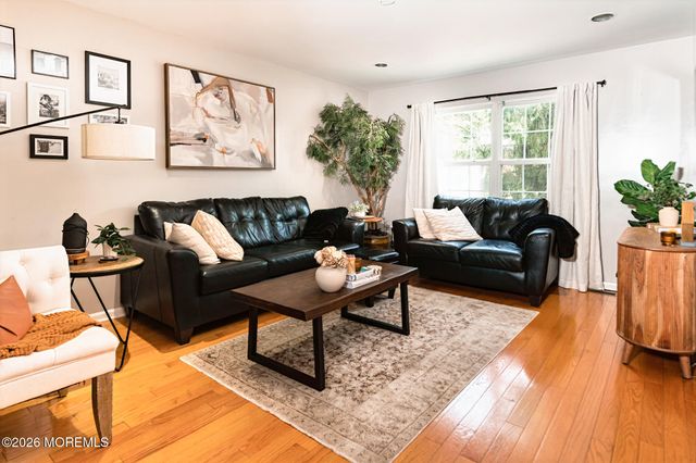 49 Bristel Road 58, Holmdel, NJ 07733