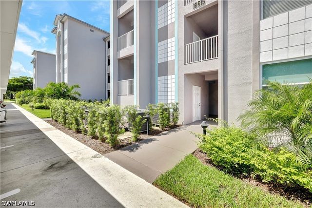 16615 Lake Circle DR 427, Fort Myers, FL 33908