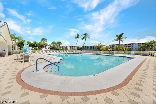 16615 Lake Circle DR 427, Fort Myers, FL 33908