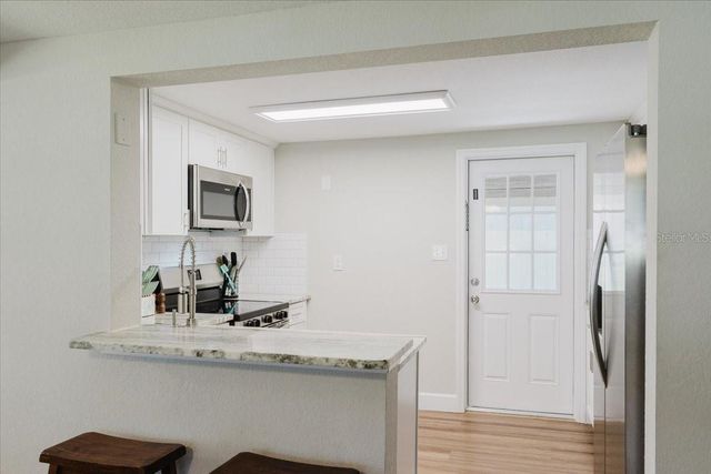 2531 HEBB ROAD, Auburndale, FL 33823