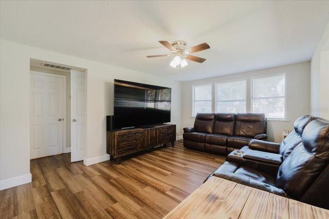 2531 HEBB ROAD, Auburndale, FL 33823