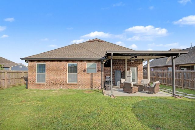 110 Hickory Knoll Ave, Gray, LA 70359