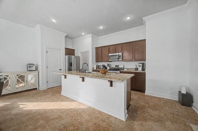 110 Hickory Knoll Ave, Gray, LA 70359