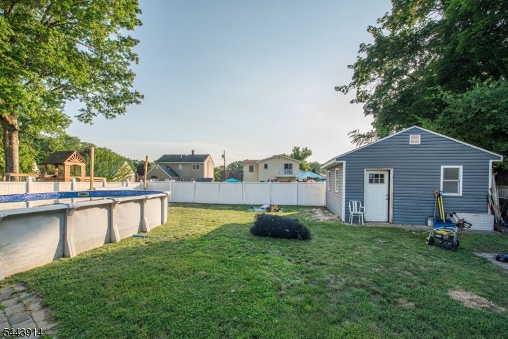 73 Bergen Ave, Wanaque Boro, NJ 07420 — photo 4