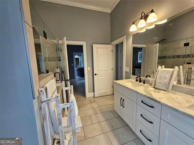 433 Clover Drive, Social Circle, GA 30025