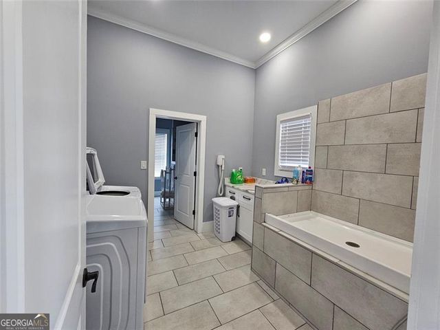 433 Clover Drive, Social Circle, GA 30025