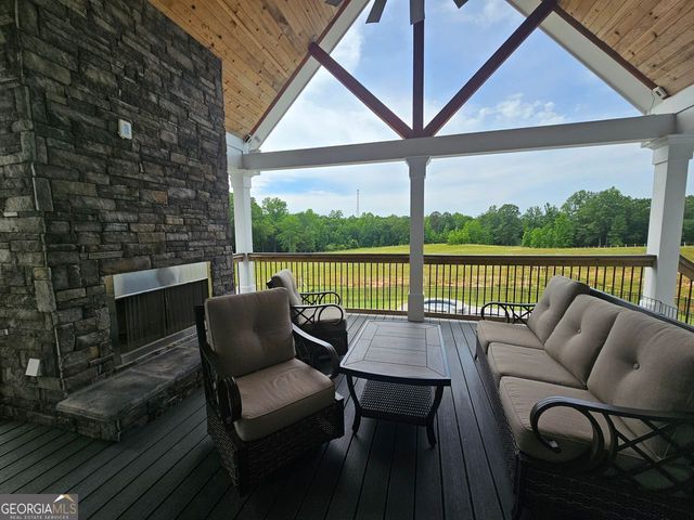 433 Clover Drive, Social Circle, GA 30025