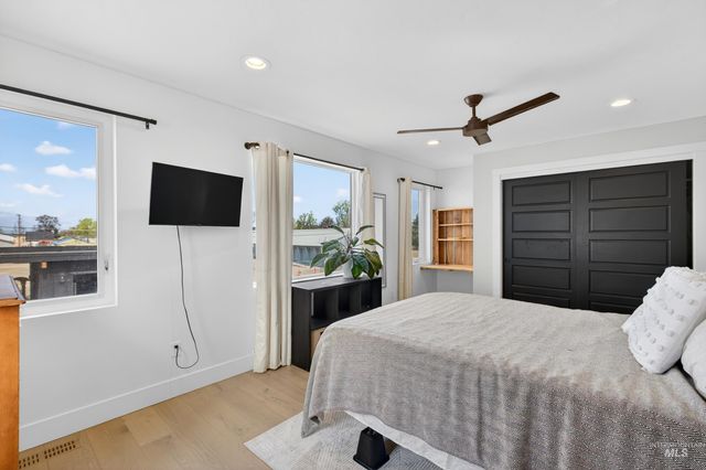 114 E 33rd St, Garden City, ID 83714