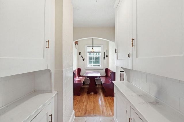 45 Bronson Ter, Springfield, MA 01108