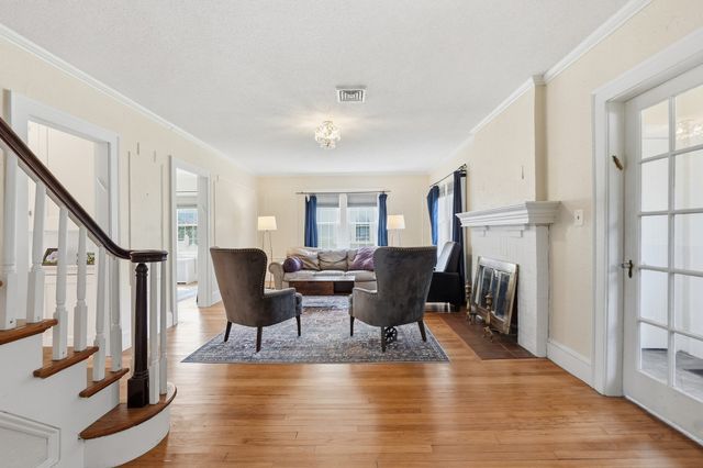 45 Bronson Ter, Springfield, MA 01108