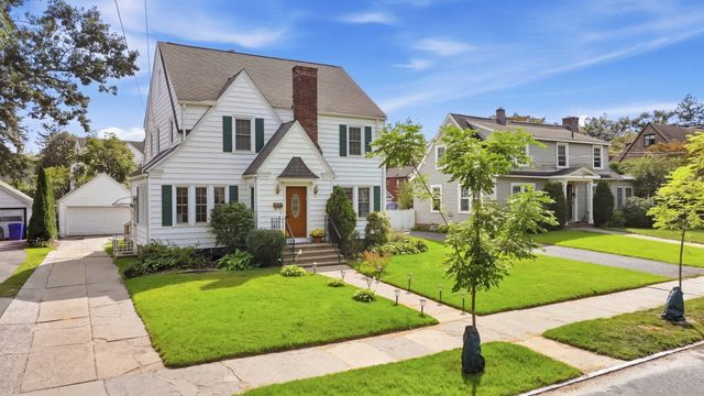 45 Bronson Ter, Springfield, MA 01108
