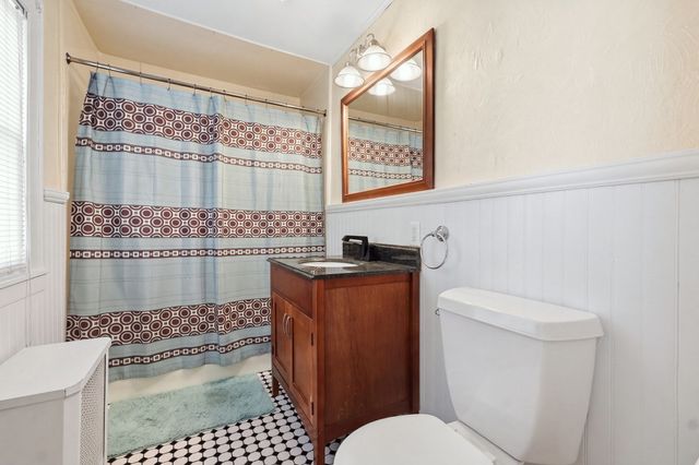 45 Bronson Ter, Springfield, MA 01108