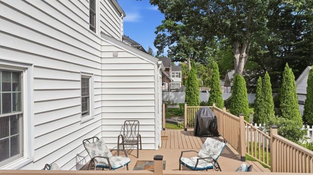 45 Bronson Ter, Springfield, MA 01108