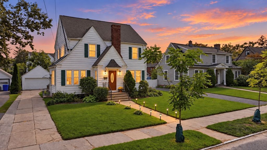 45 Bronson Ter, Springfield, MA 01108